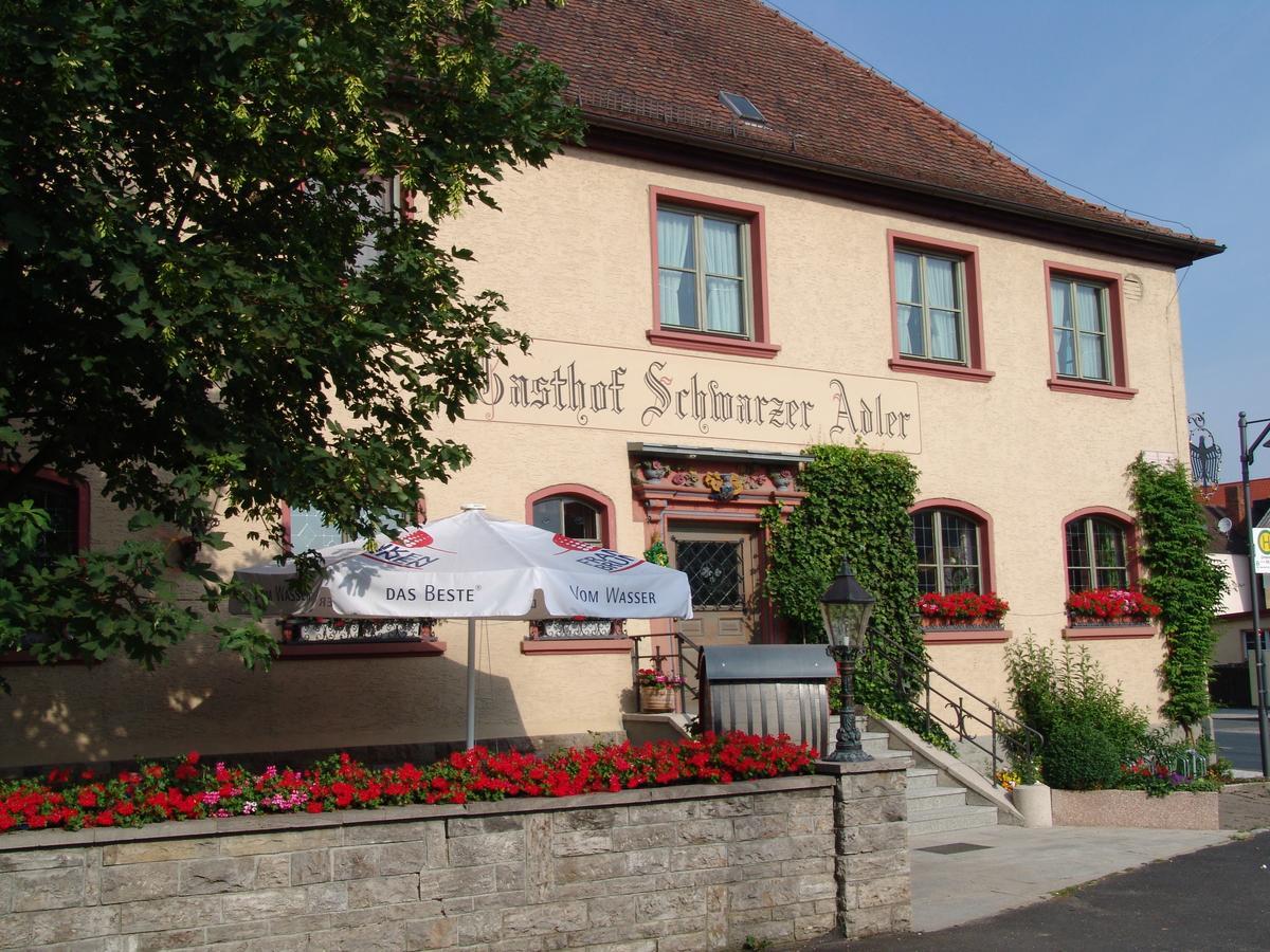 Schwarzer Adler - Hotel Garni Ipsheim Luaran gambar